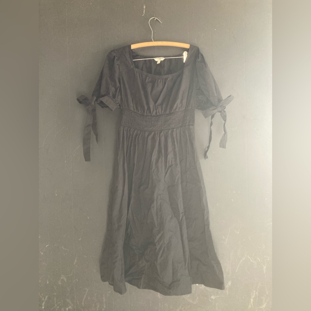 Terra & Sky Black Midi Dress with Bow Sleeves